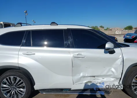 2022 Toyota Highlander Platinum из США, поврежденный, VIN 5TDFZRAH5NS111835